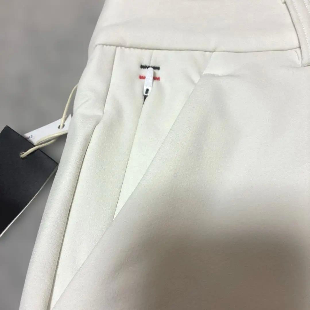 【新品半額】定2.8万！アディダス ゴルフセットアップ M 白✨ダンボールニット