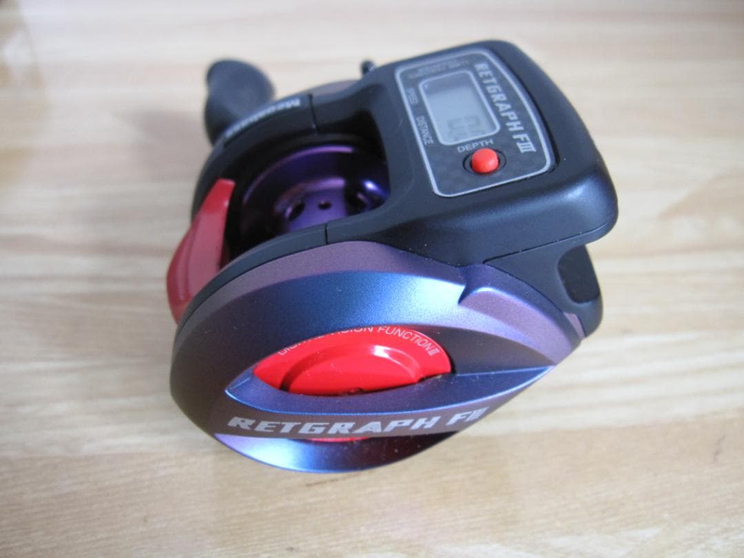MEGABASS　RETGRAPHFⅢ　１０L　LIMITED