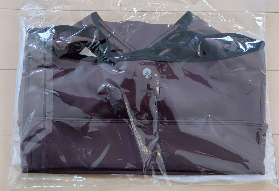 【新品 未使用】SUKALA ヨガウェア 　フラワーブーケ　ブラトップ