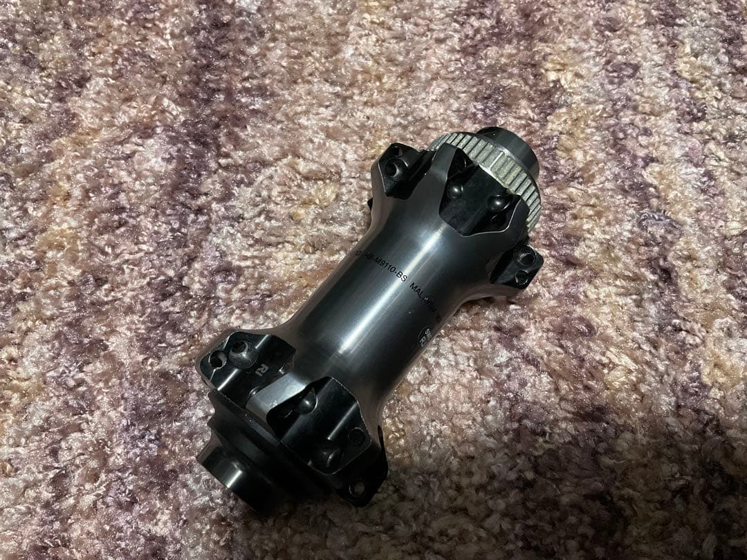 値交渉歓迎　シマノXTR フロントハブ Boost ストレートプル