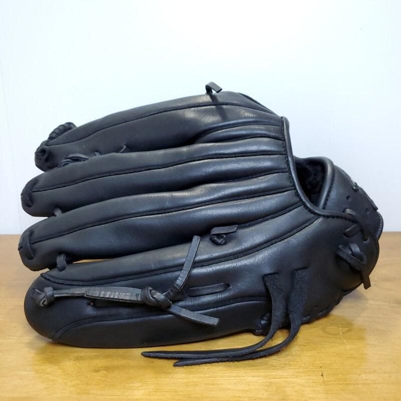 ミズノ イチローモデル 限定 グローバル版 プラチナラベル 外野用 軟式グローブ