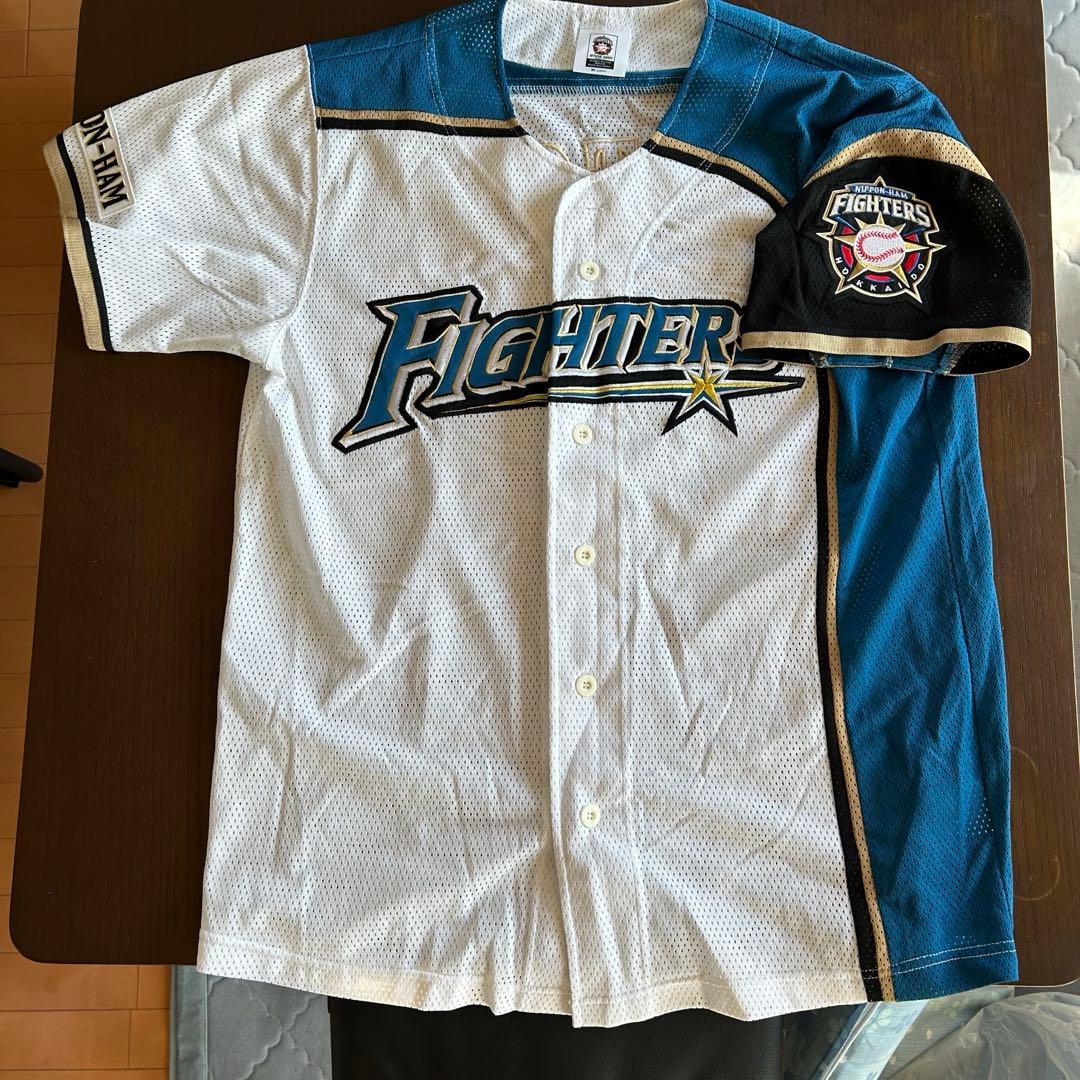 北海道日本ハムファイターズ　斎藤佑樹　ユニフォーム