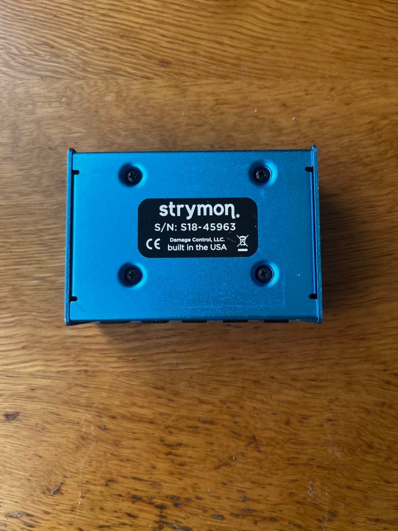 Ojai/Strymon 【パワーサプライ】