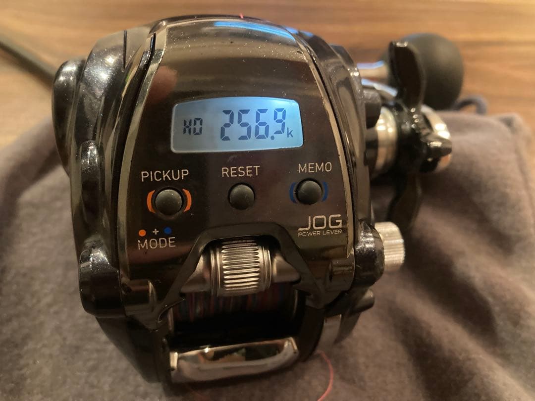 電動リール 200J デジタル表示付き