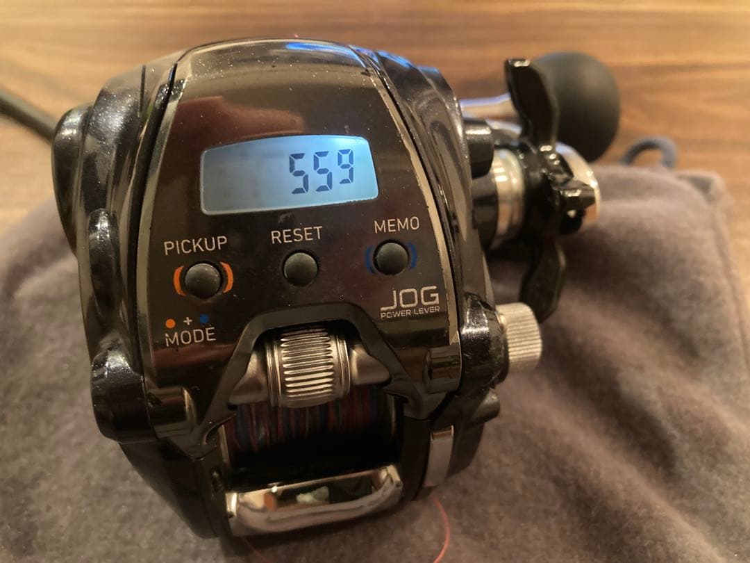 電動リール 200J デジタル表示付き