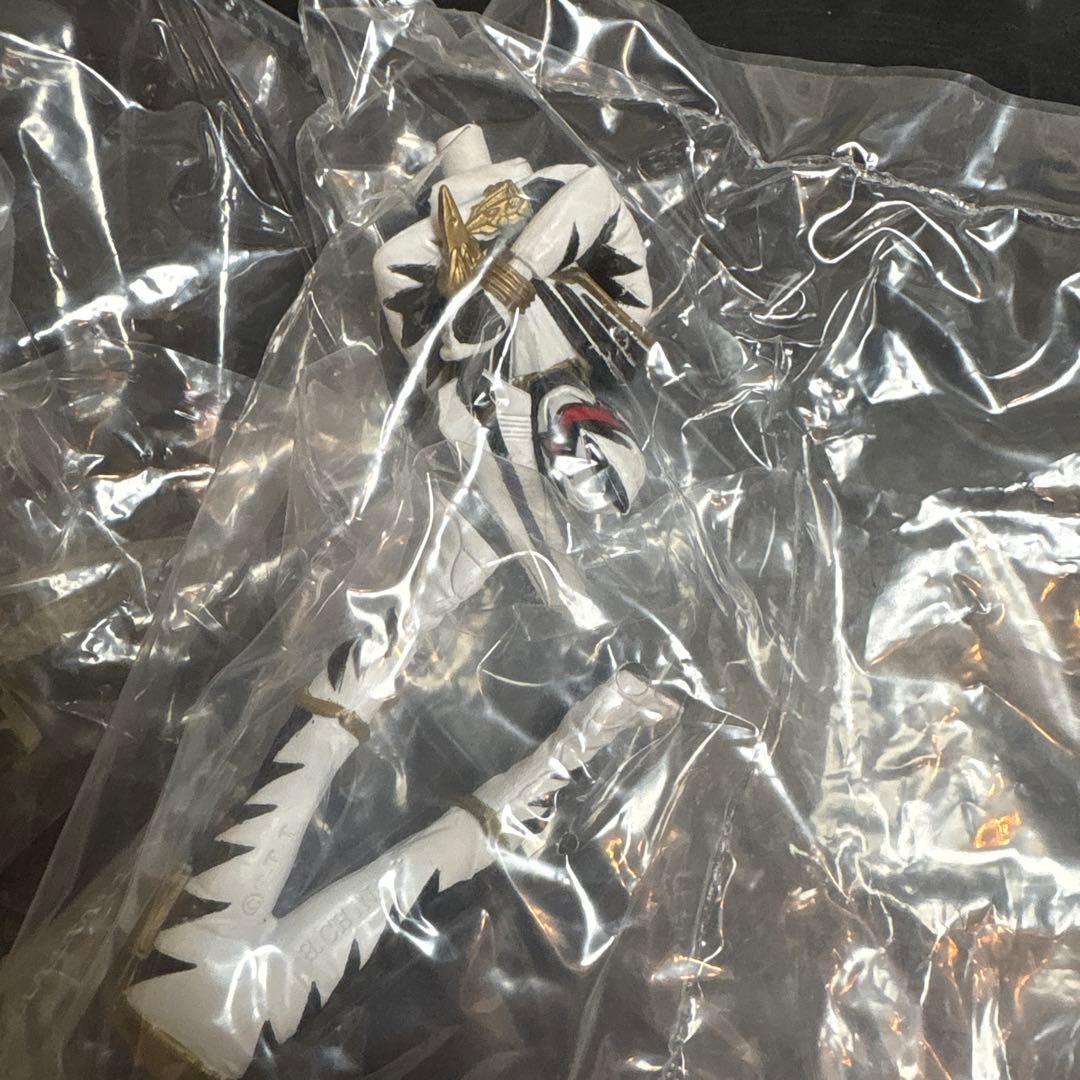 アバレンジャー フィギュアセット ロボだけでも数パターン プレミアフィギュア