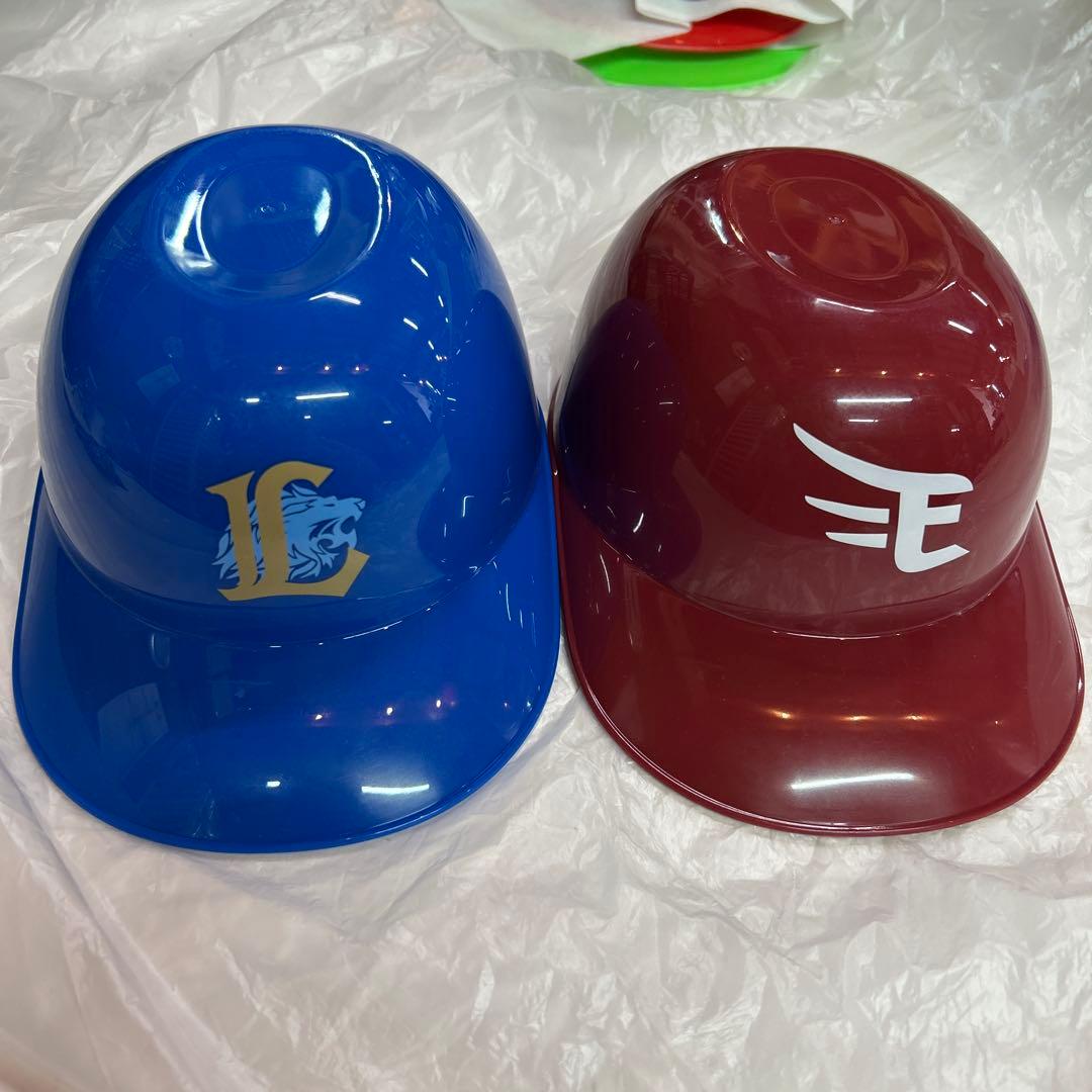 野球グッズ　ミニヘルメット