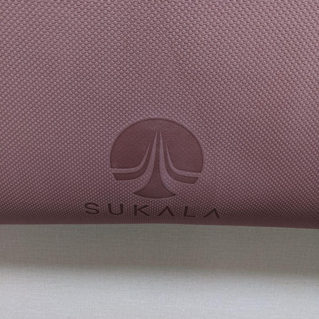 SUKALA ヨガマット ピンク 　厚み６ミリの膝らくタイプ ケース付き