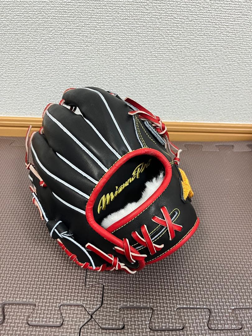新品未使用　ミズノプロ　軟式　限定モデル　紅林型
