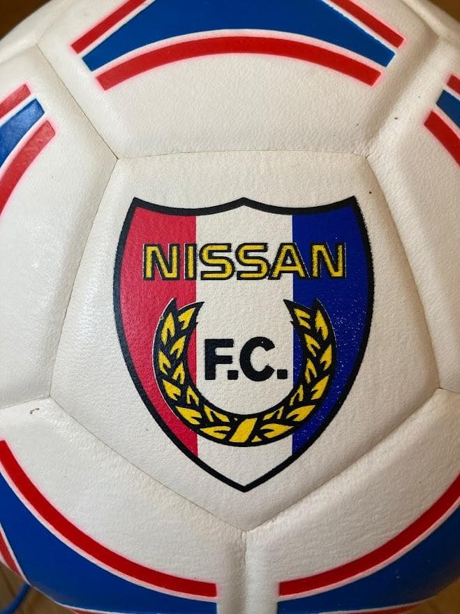 日産FC(現 横浜F・マリノス)　レナト選手サイン入りサッカーボール