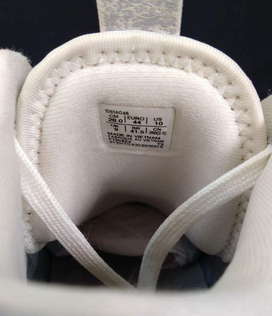 ASICS NOVA SURGE 3 28.0cm US10 灰