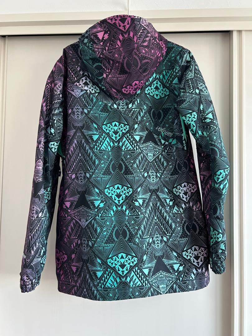 VOLCOM スノーボードジャケット 女性用