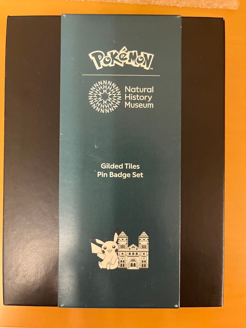 【限定品】ポケモン30周年 ロンドン自然史博物館コラボ　ピンバッジ 4個セット