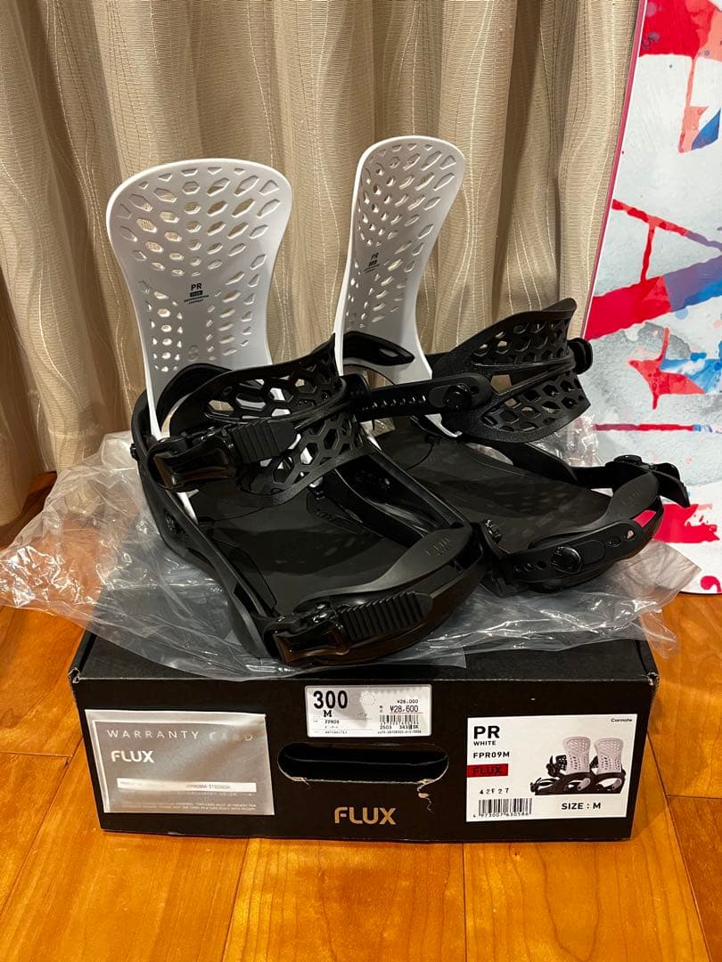 新品2点セット　バインFLUX 板ARBN 142cm レディース　スノーボード