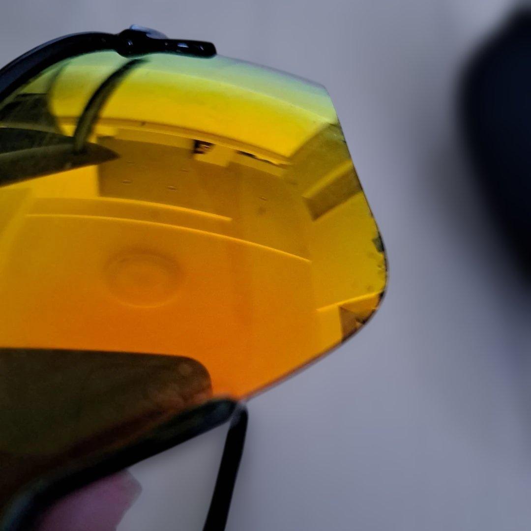 Oakley オークリー　サングラス