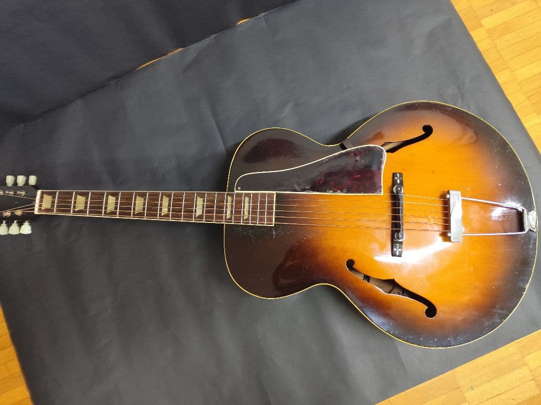 Gibson L50 アーチトップギター（1950年代）PU付き