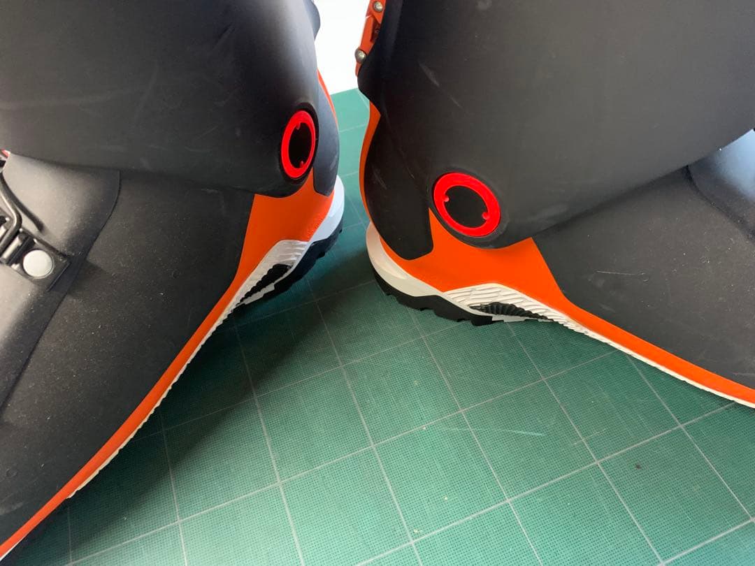 ティンダン SALOMON QUEST MAX 130 サロモン ブーツ