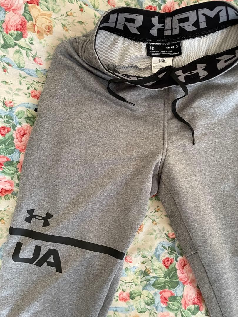 美品 Under Armour セットアップコールドギヤー