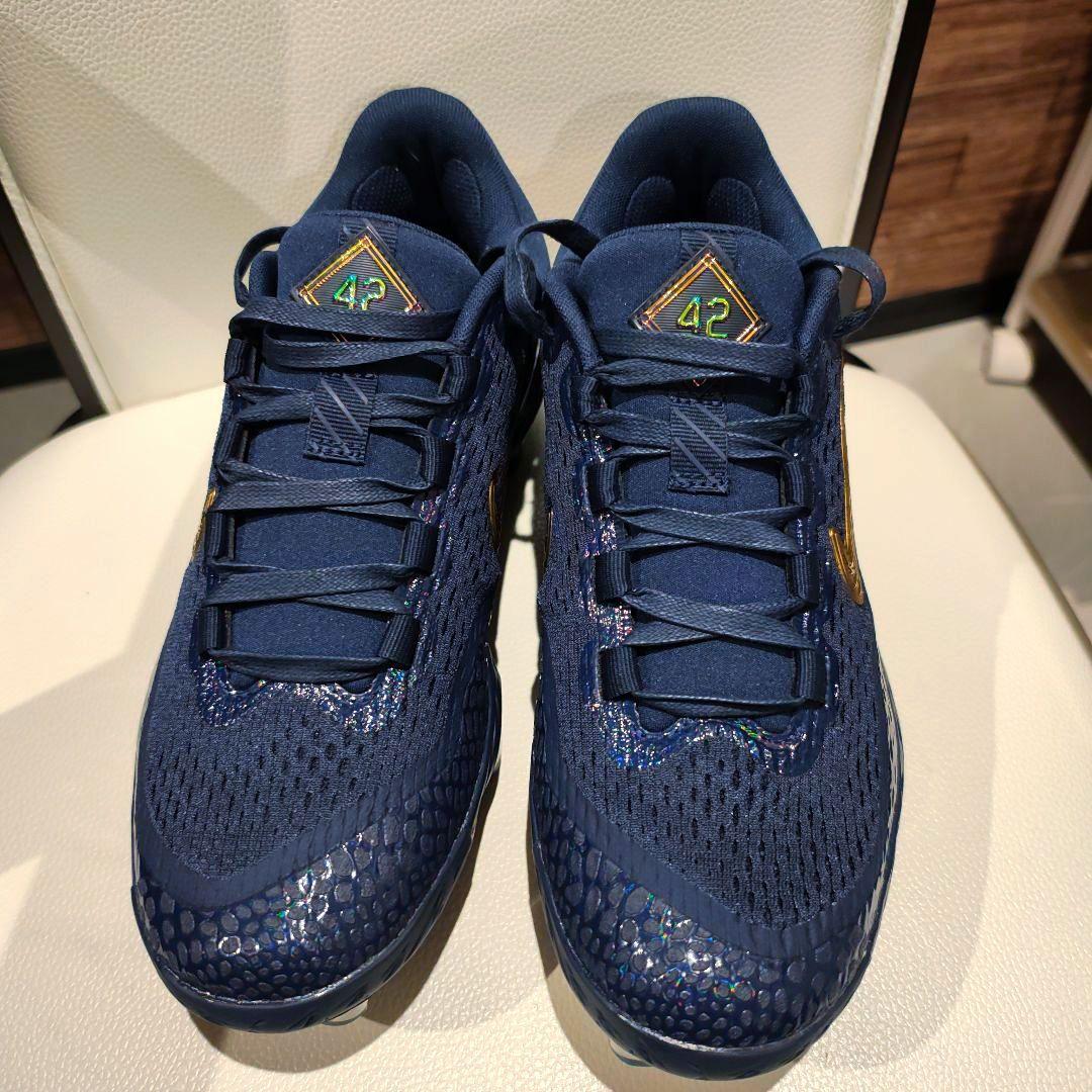 NIKE　野球　スパイク　ジャッキーロビンソン
