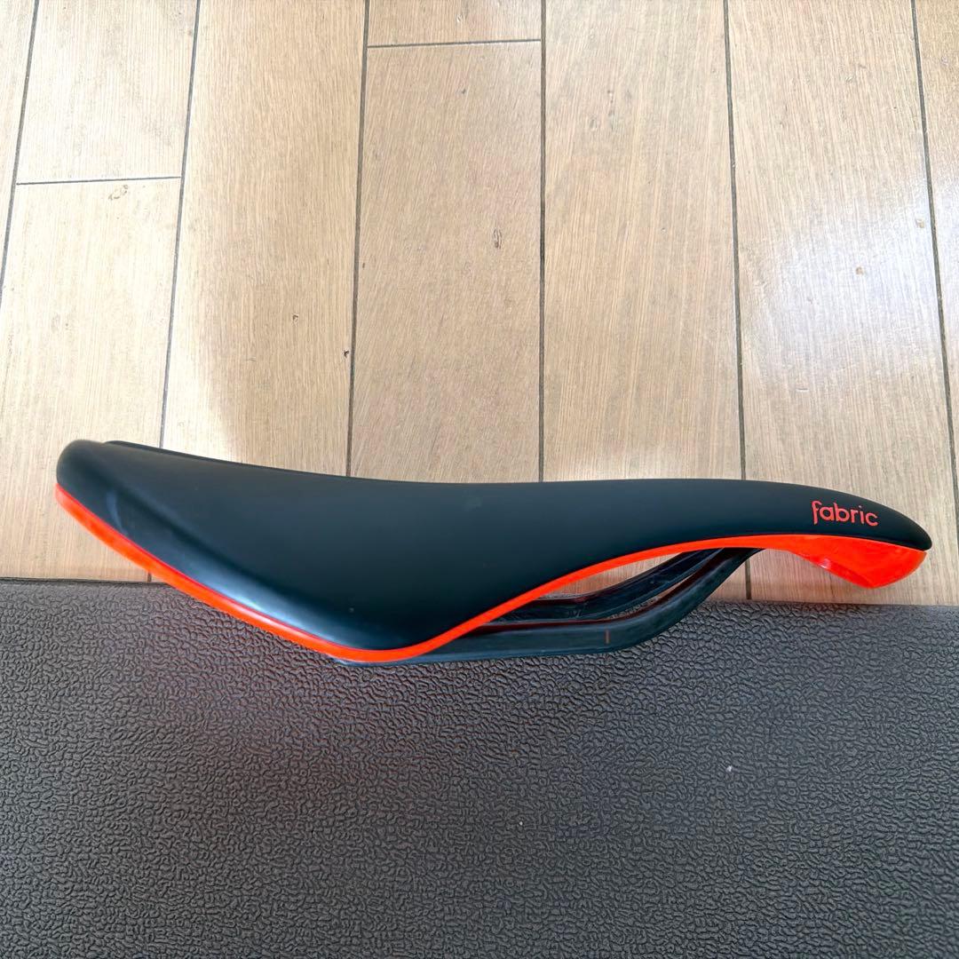 fabric サドルscoop proカーボンレール