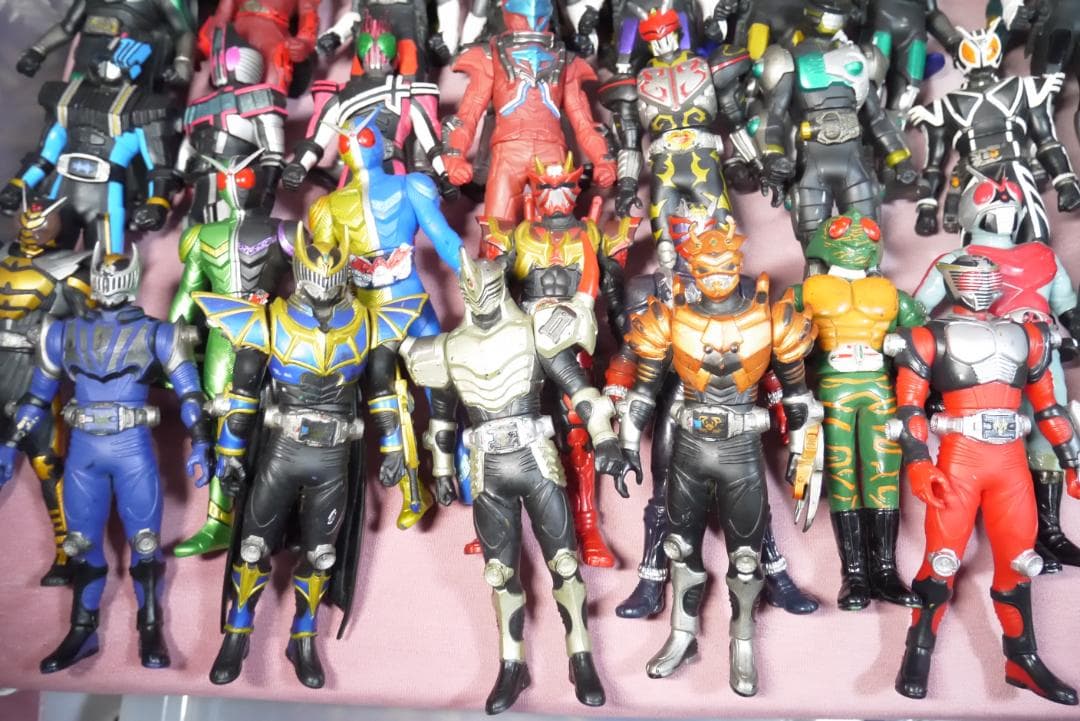 ライダーヒーローシリーズ　ビッグサイズソフビフィギュア　101体セット