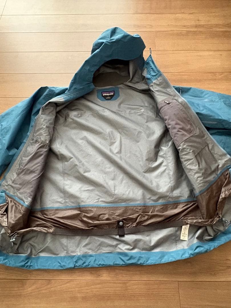 シーズン最終値下げ‼️ Patagonia パウスレイヤー新品未使用
