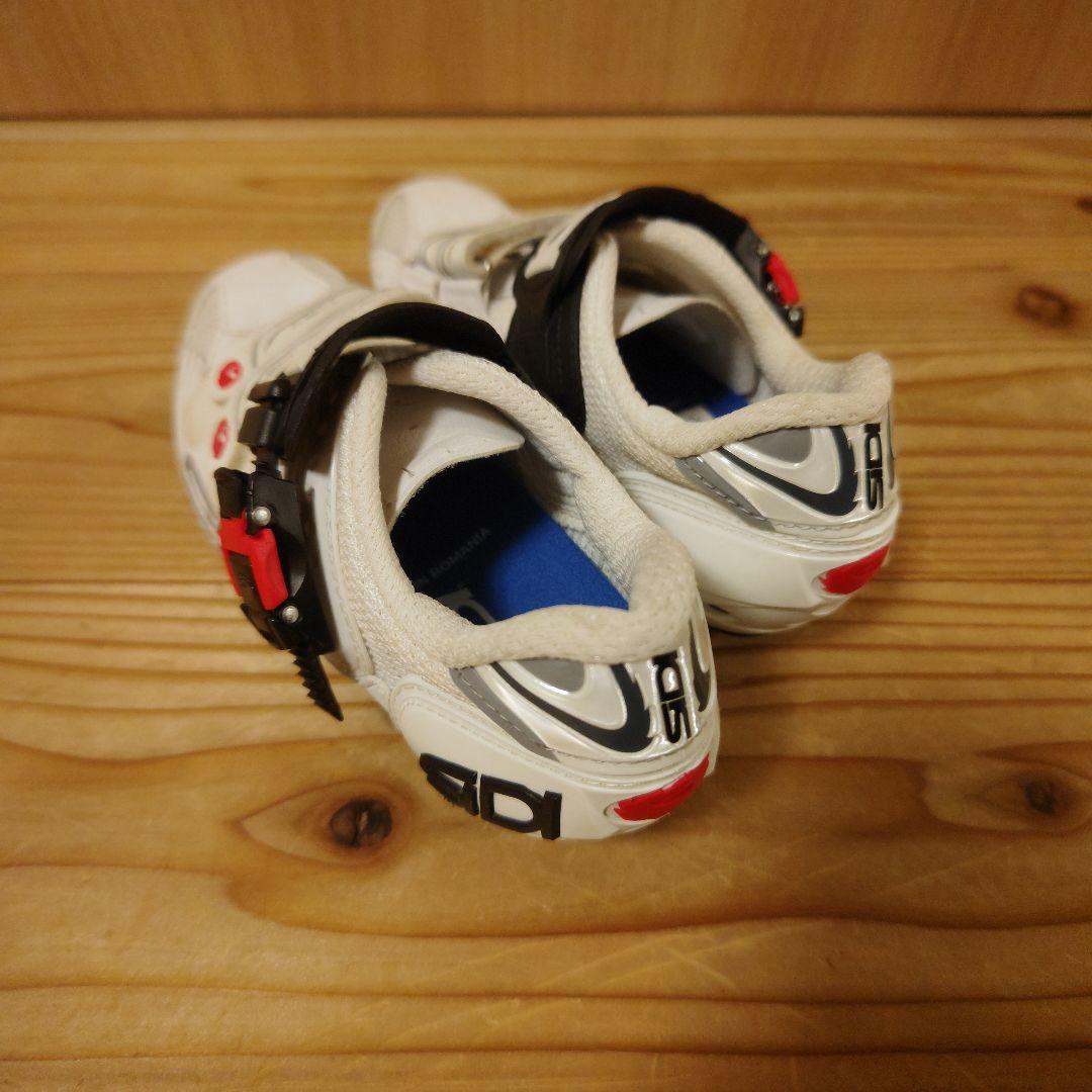 ロードバイクシューズ