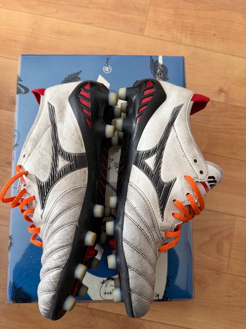 MIZUNO モレリアNEO3