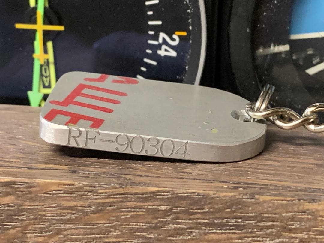 ロシア空軍 攻撃ヘリコプター Ka-52 タグ キーホルダー  厚め