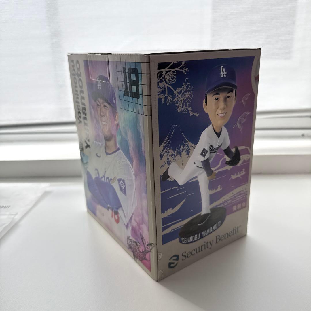 山本由伸　バブルヘッド　ボブルヘッド　ドジャース限定配布品　ギブアウェイ