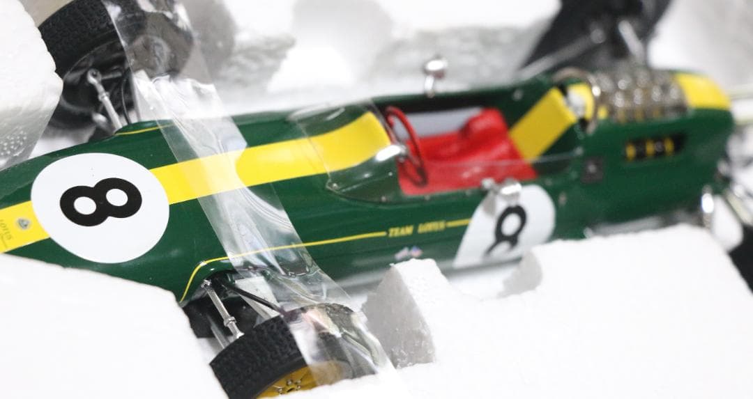 SPARK製 　ロータス２５　Ｊ・クラーク　１９６３チャンピオン 1/18