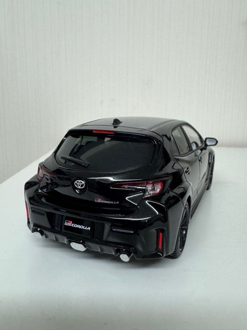 GR COROLLA GRカローラ　カラーサンプル　プレシャスブラックパール