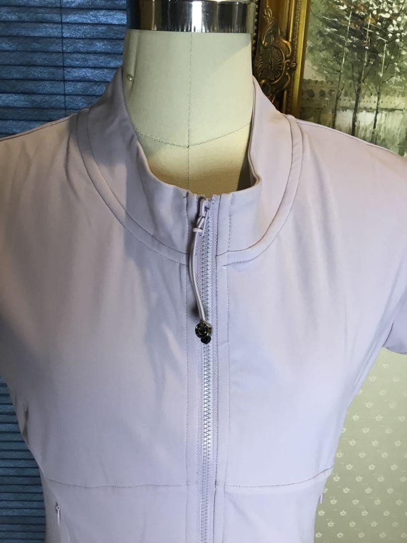 LULULEMON☆ 薄紫 ジップアップジャケット 半袖