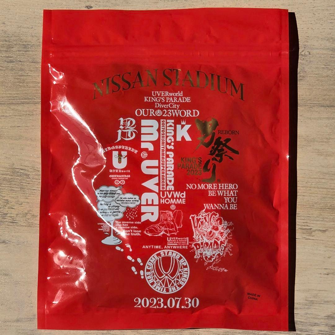 UVERworld　金　グローブ　日産スタジアム　男祭り