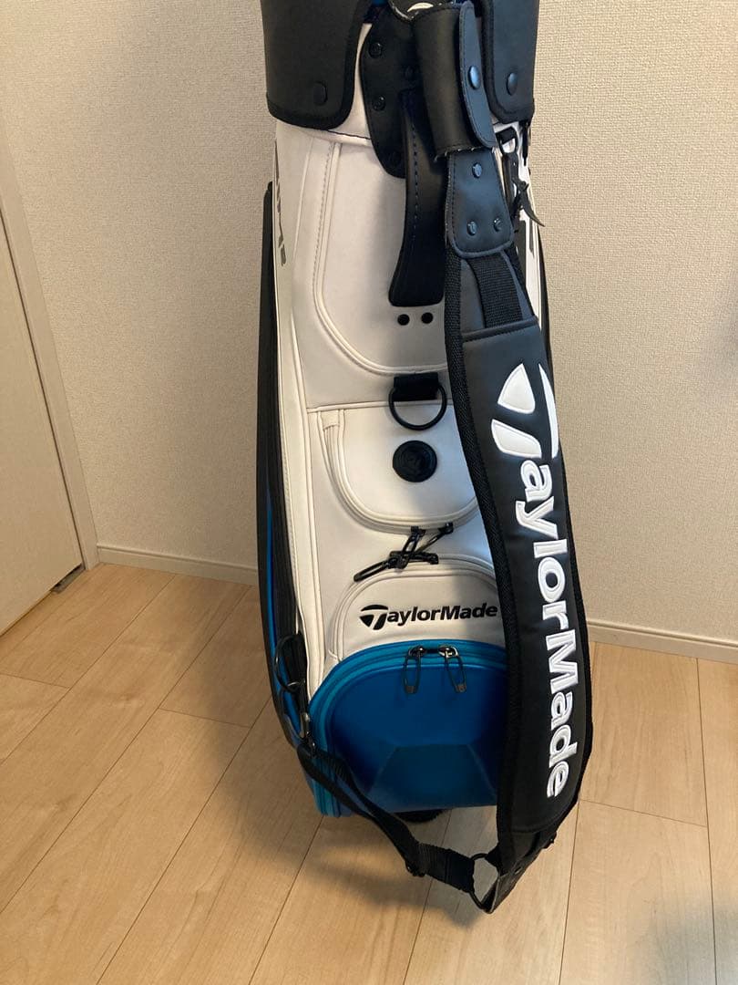 【最終値引き】TaylorMade SIM2 ゴルフバッグ