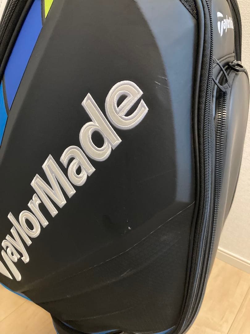 【最終値引き】TaylorMade SIM2 ゴルフバッグ