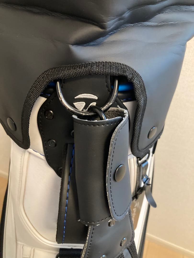 【最終値引き】TaylorMade SIM2 ゴルフバッグ