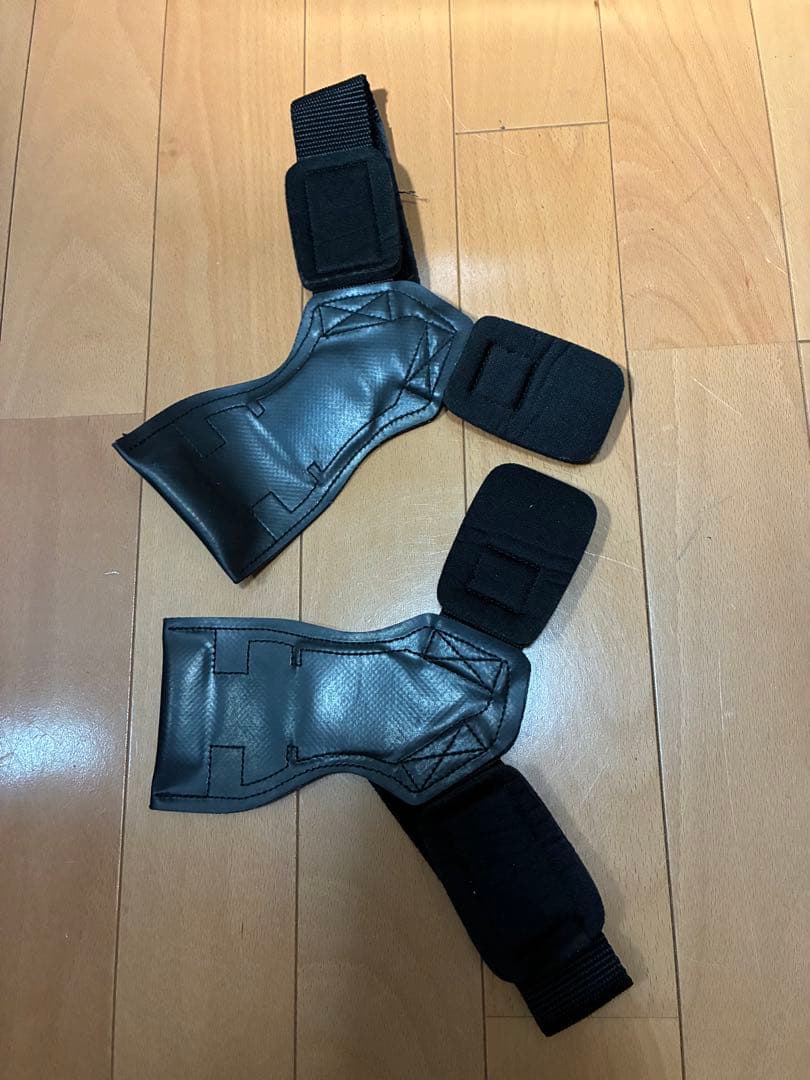 GOLD'S GYM パワーグリップ Ｍサイズ　左右セット
