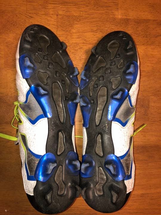Xスケルトン   アディダス   サッカースパイク
