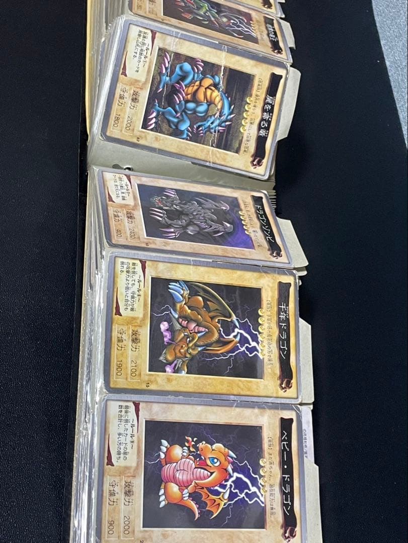 昔の遊戯王❣️トレーディングカード アルバム180枚‼️