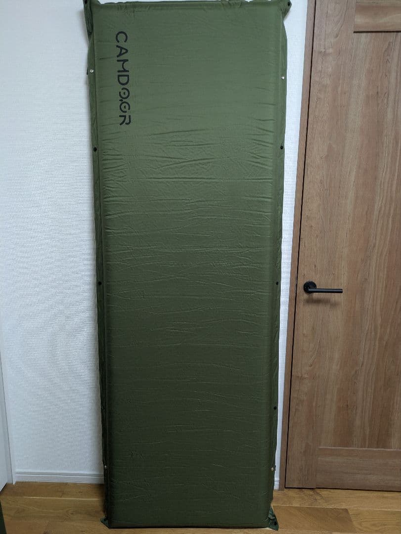 【美品】CAMDOOR 自動膨張式　インフレーターマット