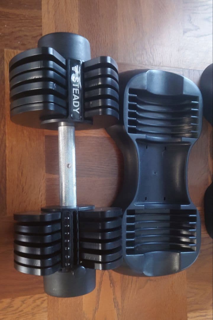 STEADY 可変式ダンベル 20kg セット（引き取り限定）
