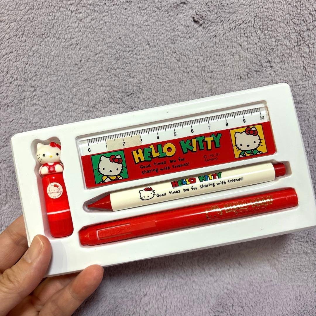 d*7様 ハローキティ ハンカチと文房具セット　昭和レトロ