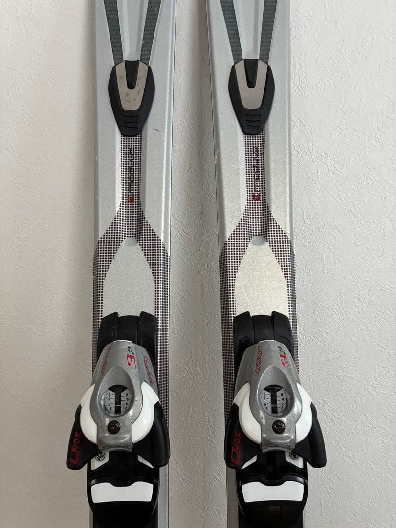 Atomic スキー板 153cm ストック付き