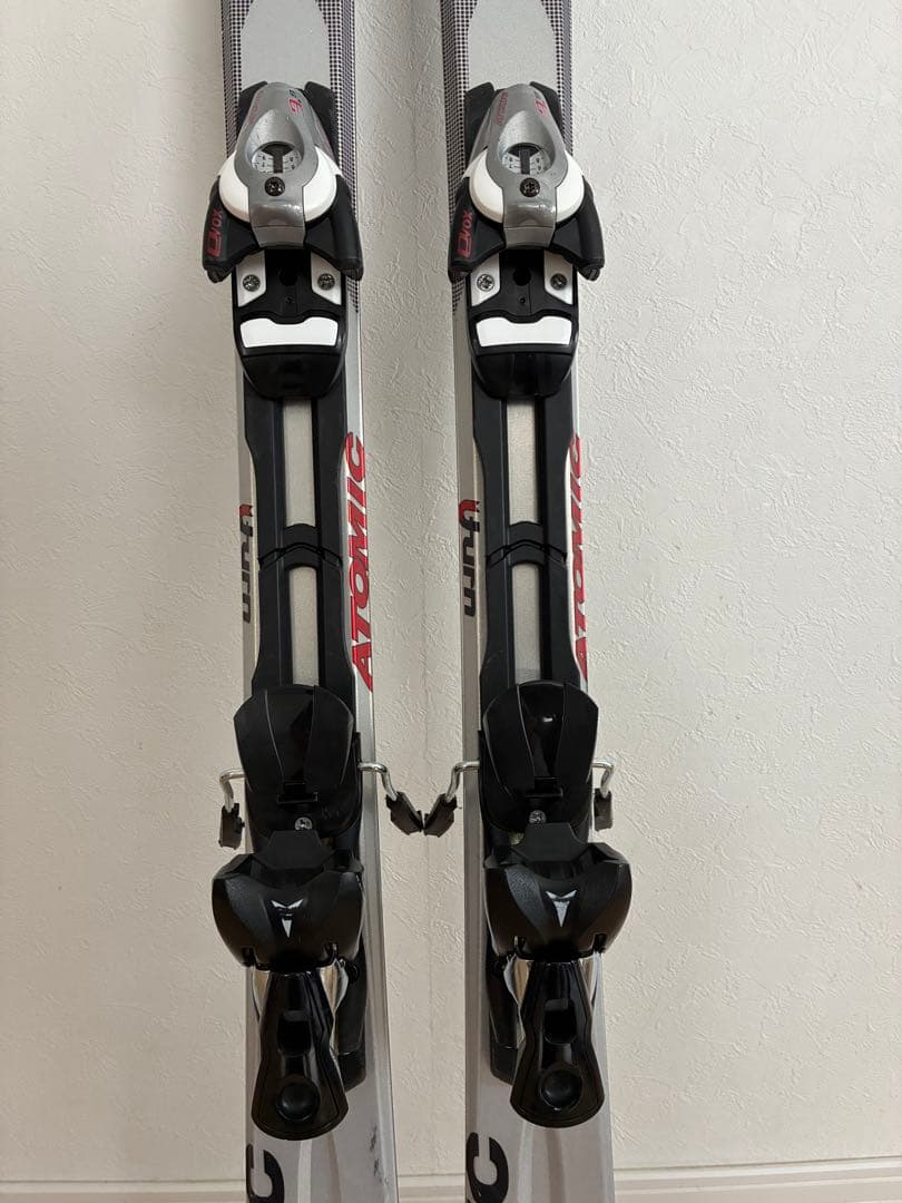 Atomic スキー板 153cm ストック付き