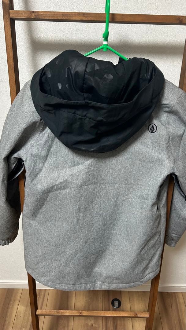 VOLCOM/Burton子ども用スノーボードウェアセット