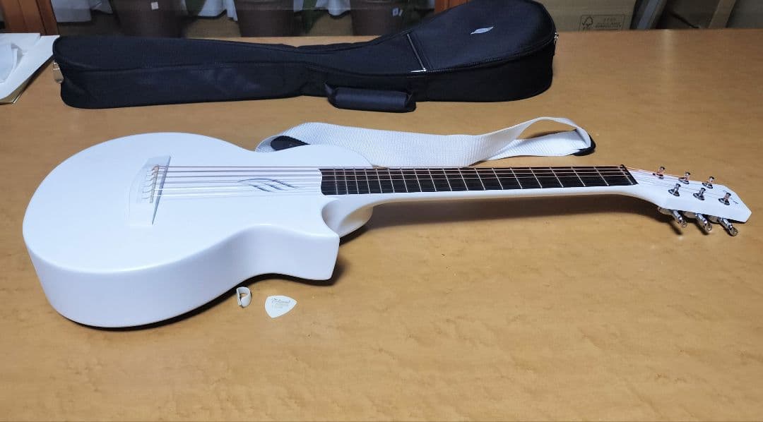 ギター enya nova go mini