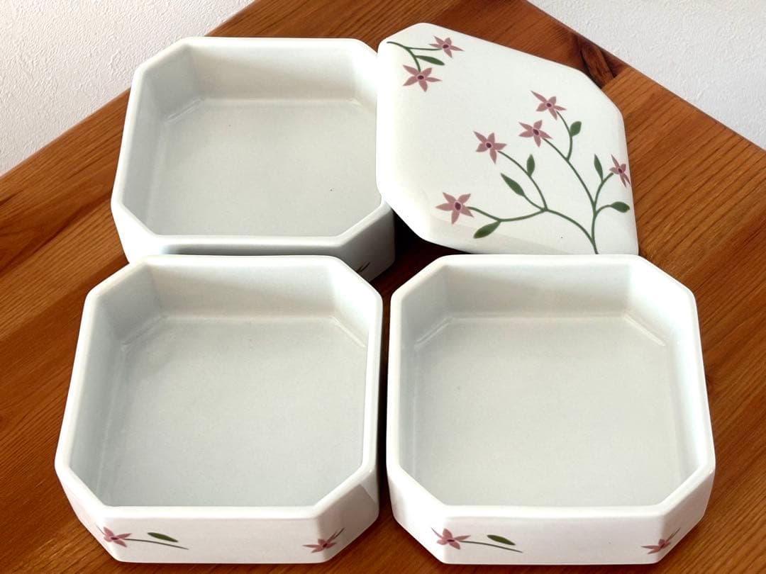 新品 ❤︎ シビラ うららか工房 陶器3段重 重箱 ピンク 花柄 平成レトロ