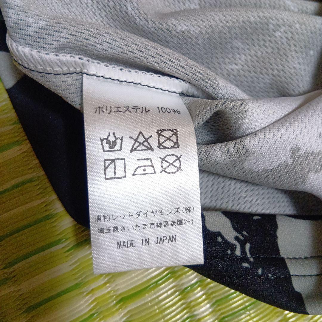 浦和レッズ 興梠慎三　 引退記念Tシャツ サイン入り