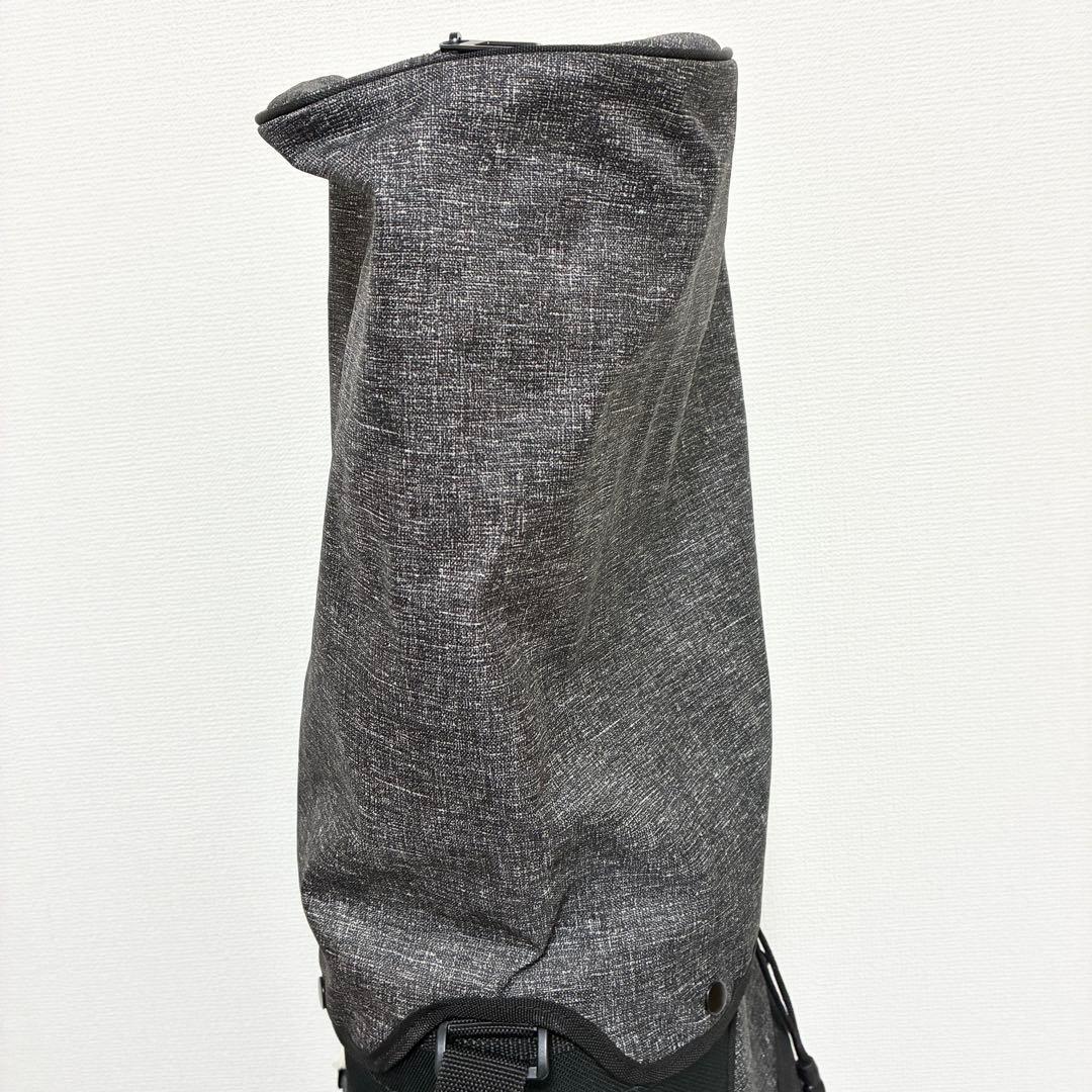 【未使用に近い・極美品】NIKE スタンド式　キャディバッグ　ゴルフ　ナイキ